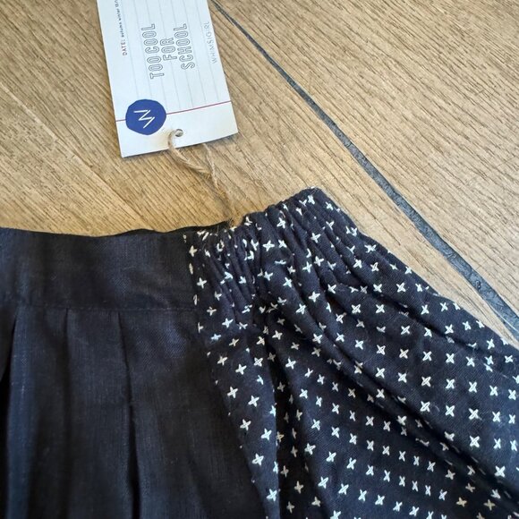 Vintage-Inspired Black Pleated Skirt With Polka Dot Panels & Elastic Waistband - Picture 4 of 9